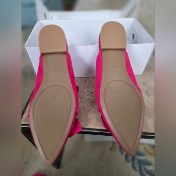 bar III PALACE Fuchsia Bow Mules - Picture 2 of 3